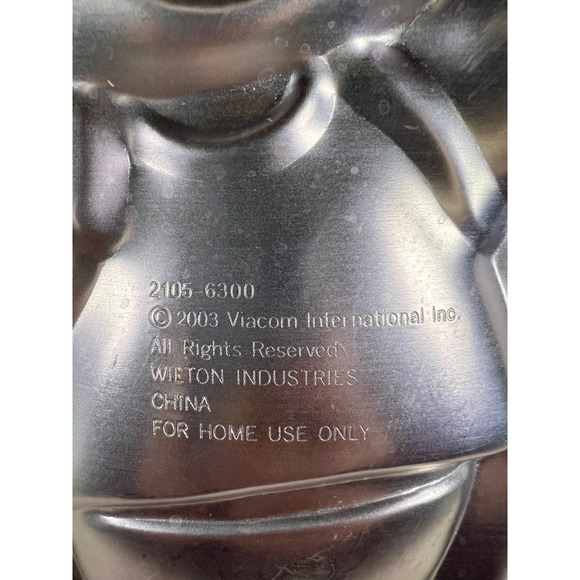 Vintage 2003 Wilton Dora the Explorer cake pan - Picture 4 of 5